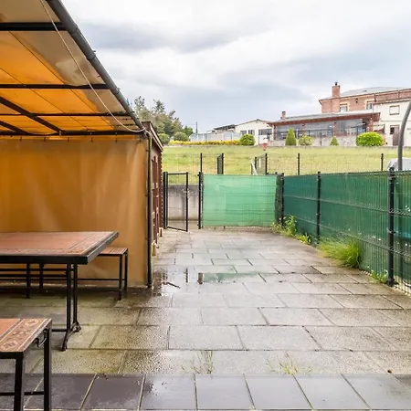 In With Private Terrace Cudon