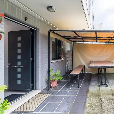 In With Private Terrace *