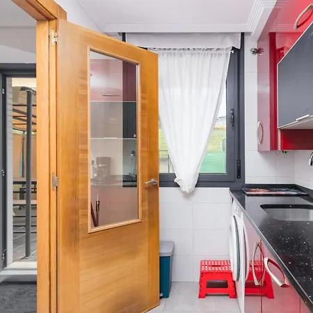 In With Private Terrace Dom wakacyjny